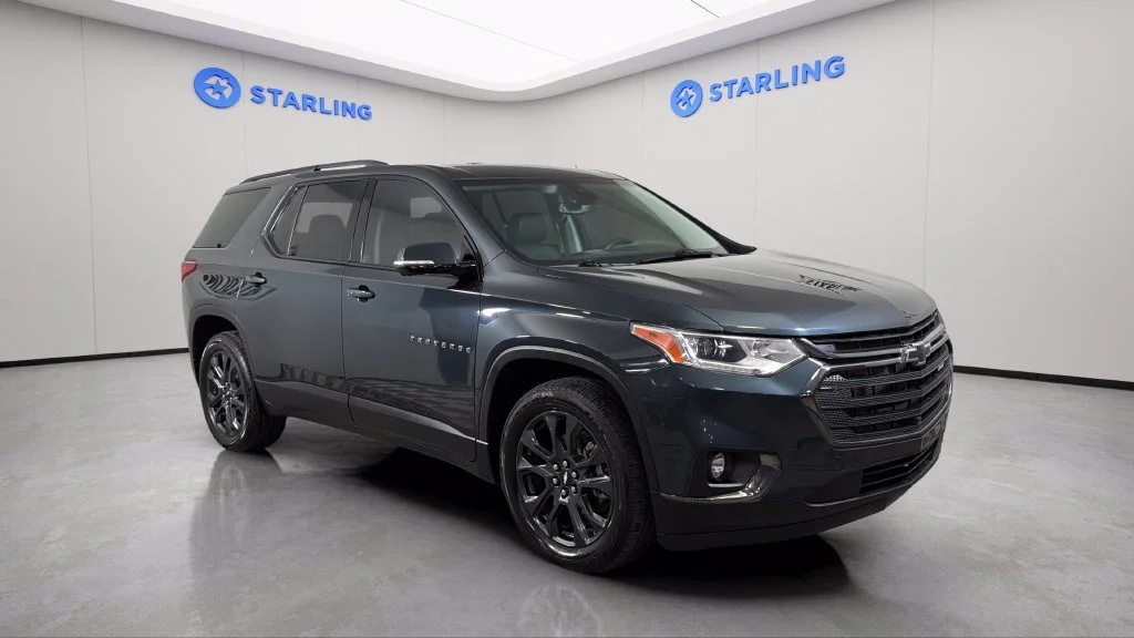 Used 2020 GRAPHITE METALLIC Chevrolet RS image 14