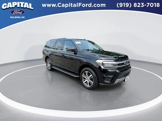 Used 2023 Black Ford XLT image 2