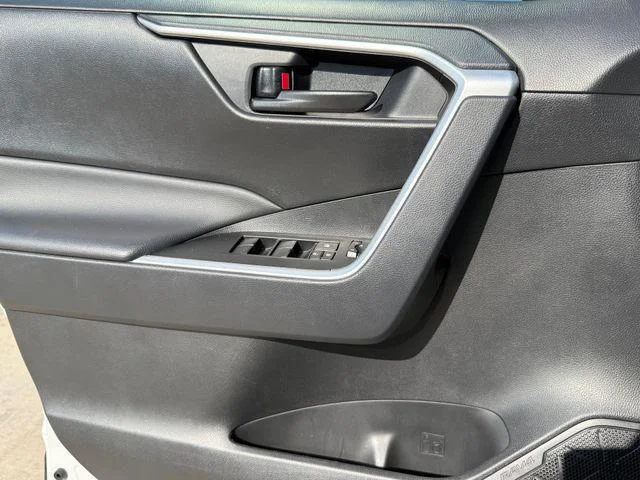 Certified Used 2025 ICE CAP Toyota LE image 22