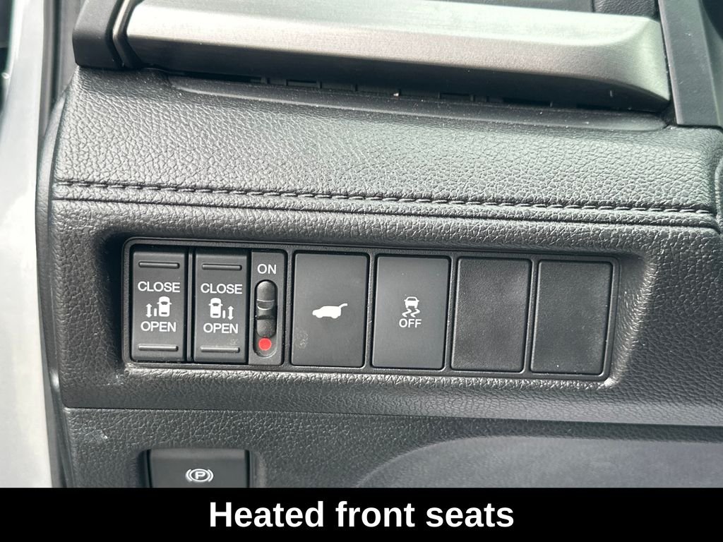 Used 2025 Solar Silver Metallic Honda EX-L image 21
