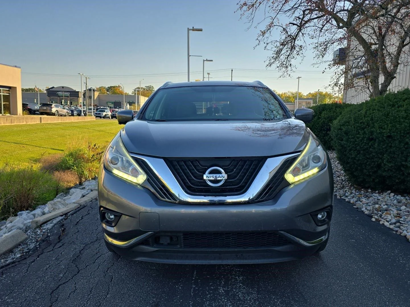 Used 2018 Gun Metallic Nissan Platinum image 2