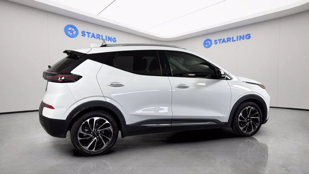 2023 Chevrolet Bolt EUV Premier - Photo 12