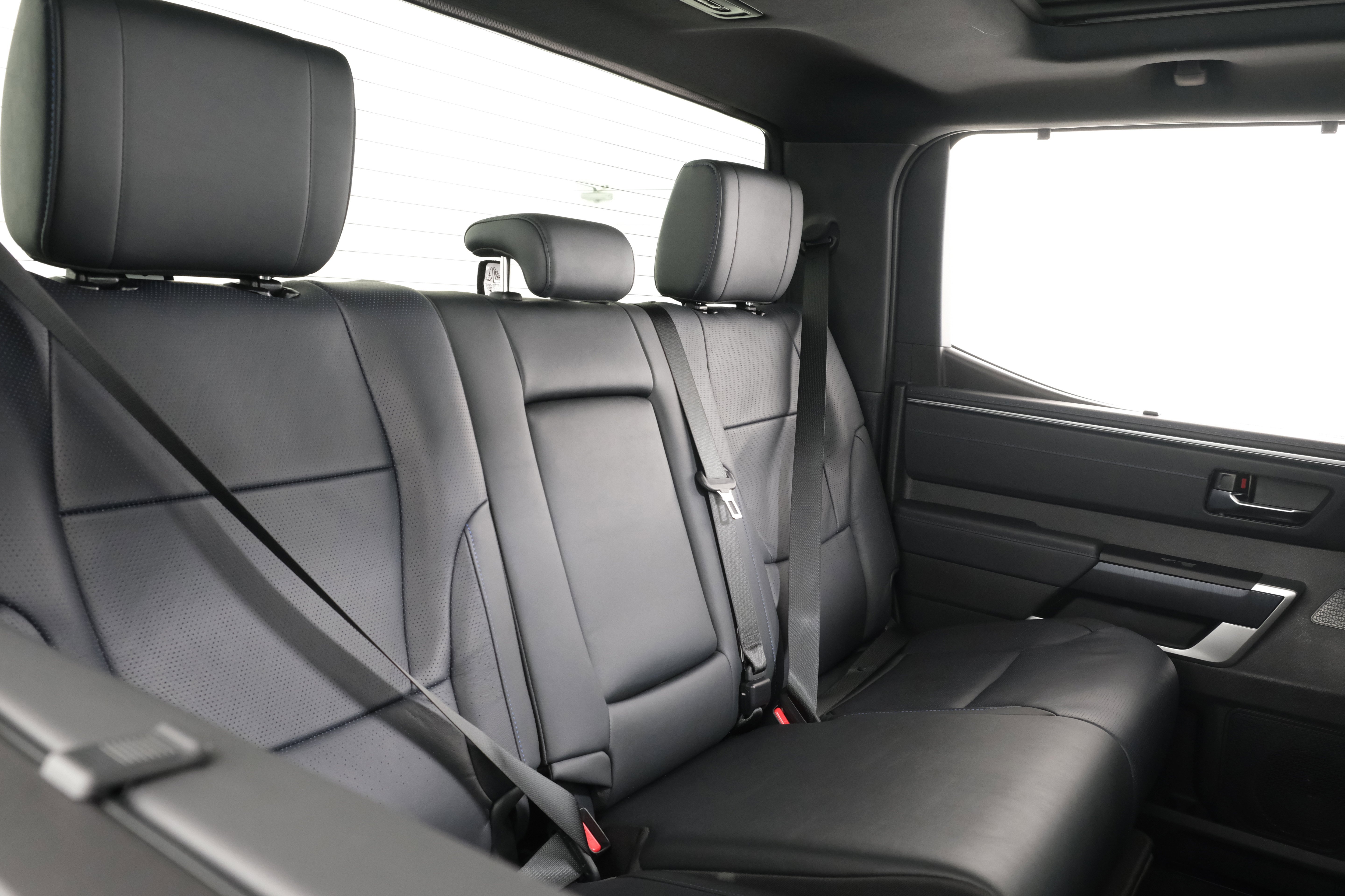 2025 Toyota Tundra Platinum - Photo 43