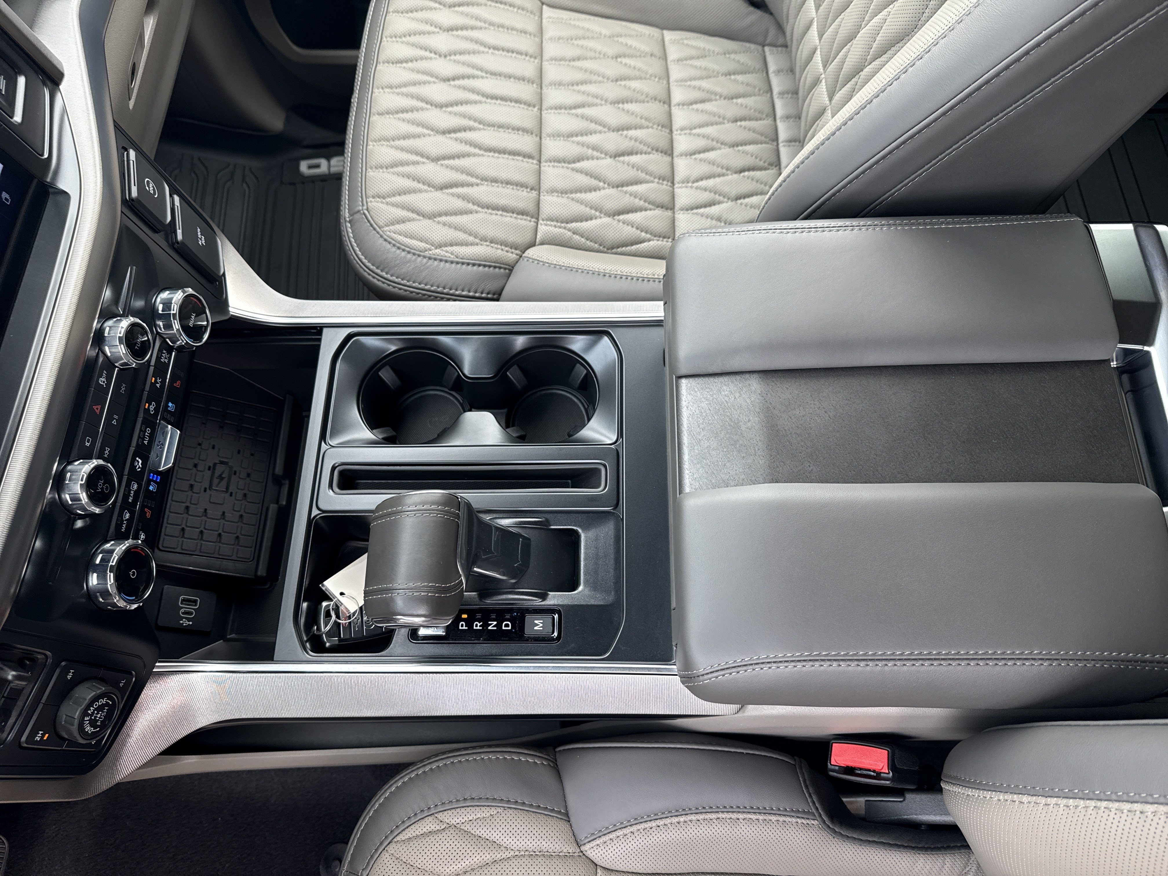 Used 2026 White Ford Platinum image 27