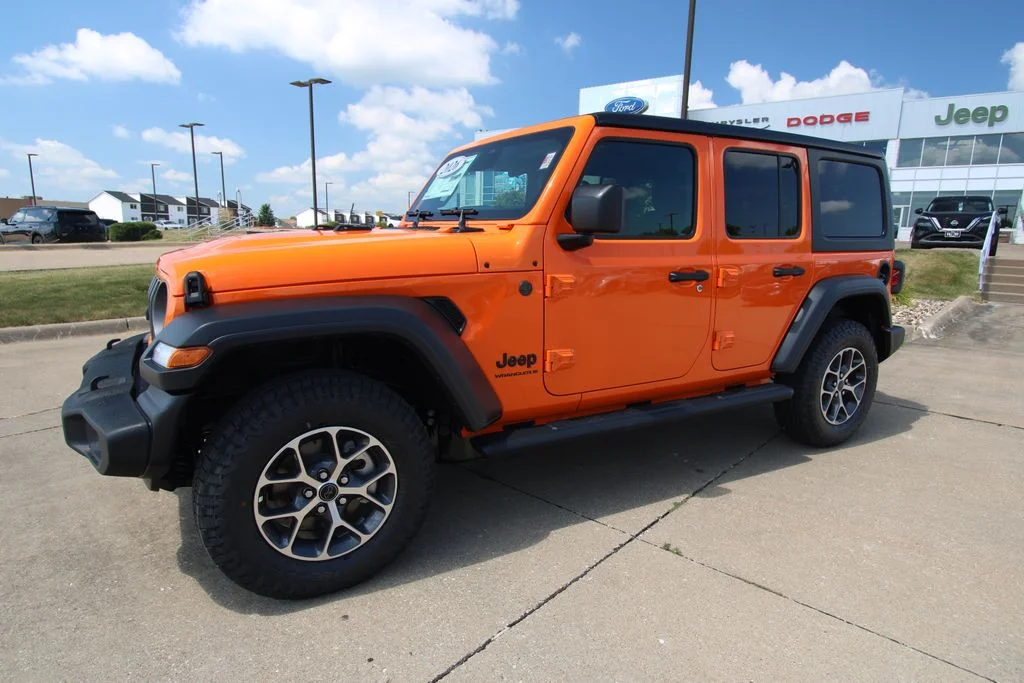 New 2026 Joose Jeep Sport S image 16