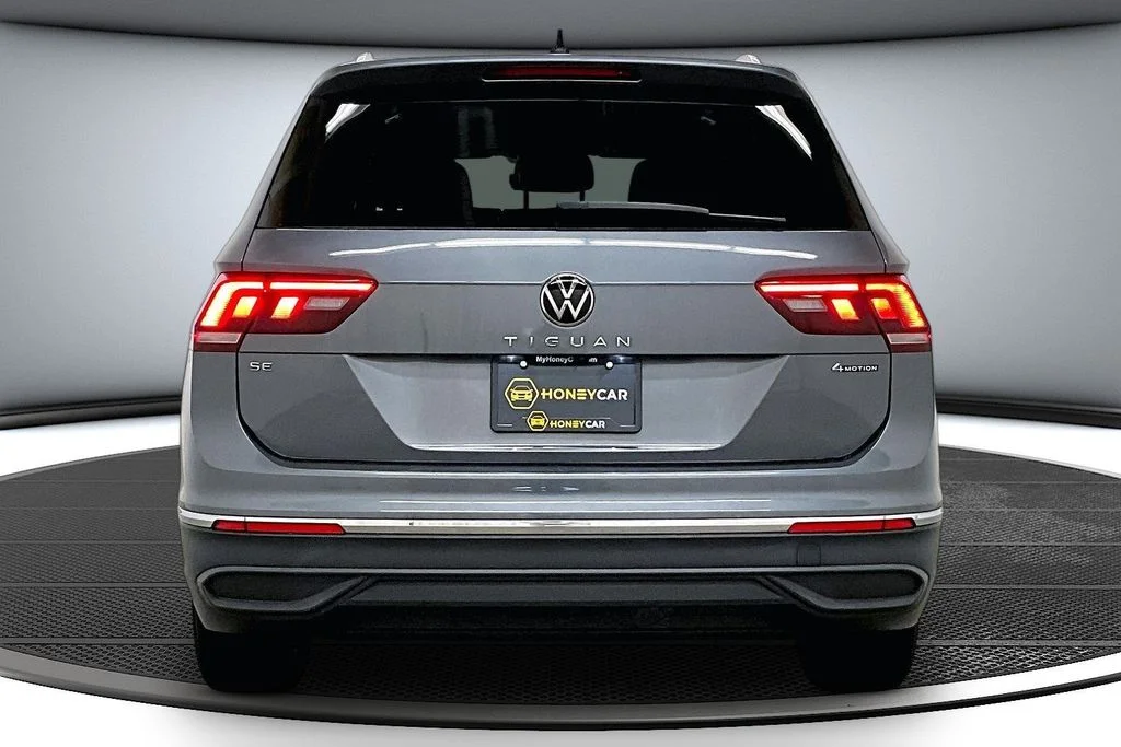 Used 2022 Gray Volkswagen 2.0T SE image 5