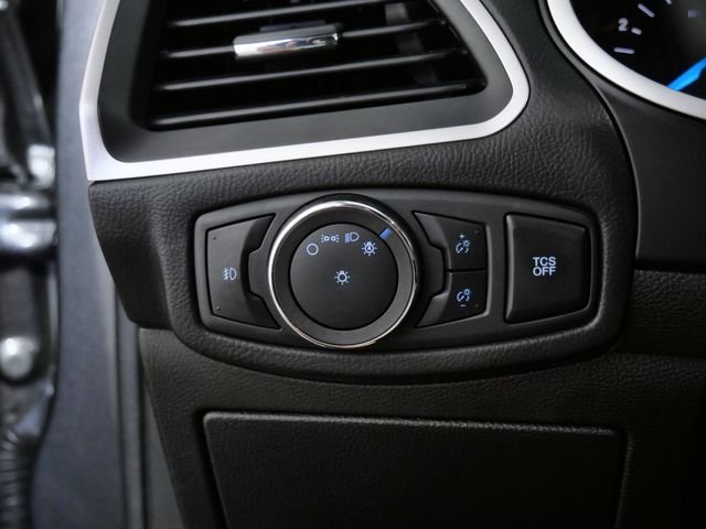 Certified Used 2019 Gray Ford SEL image 24