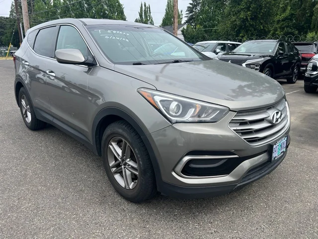 2017 Hyundai Santa Fe Sport 2.4 Base