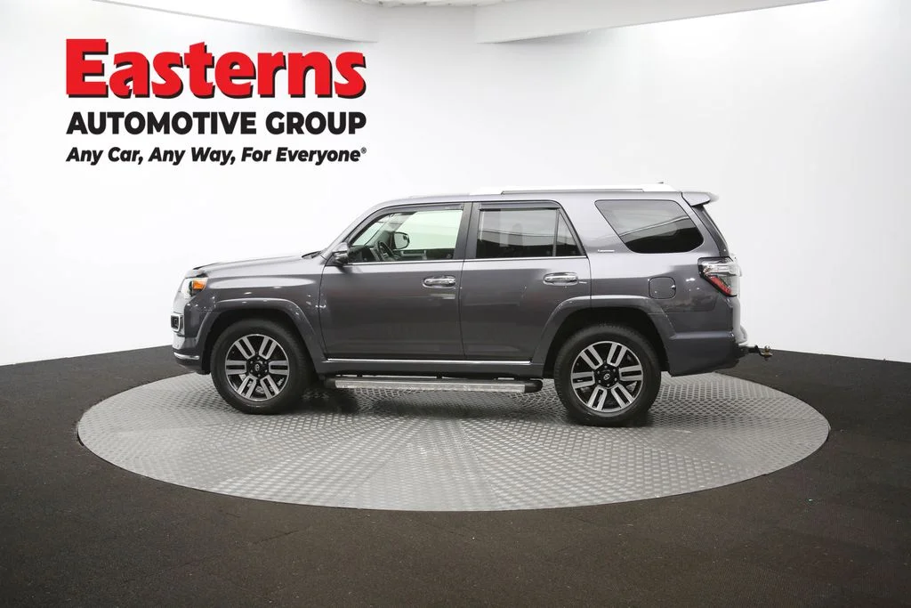 Used 2015 Gray Toyota Limited image 126