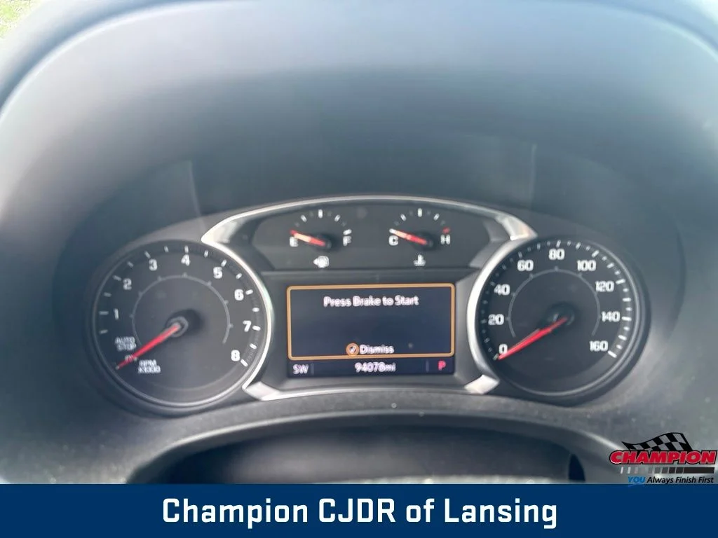 Used 2019 Black GMC SLT image 18