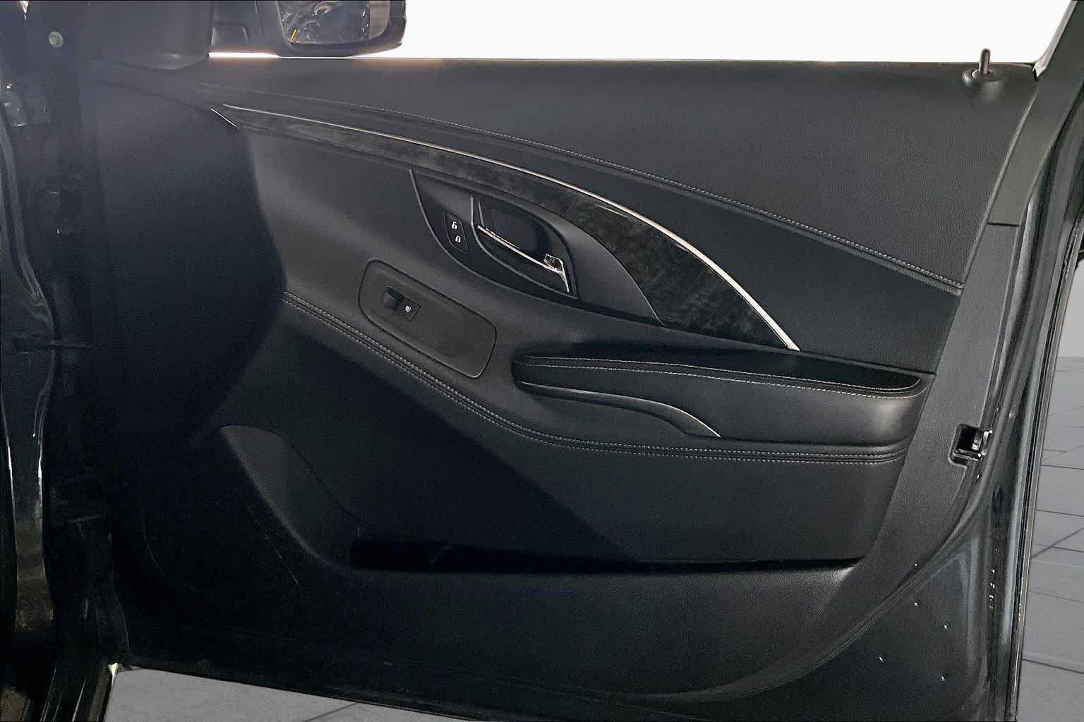 Used 2015 Smoky Gray Metallic Buick Leather image 21