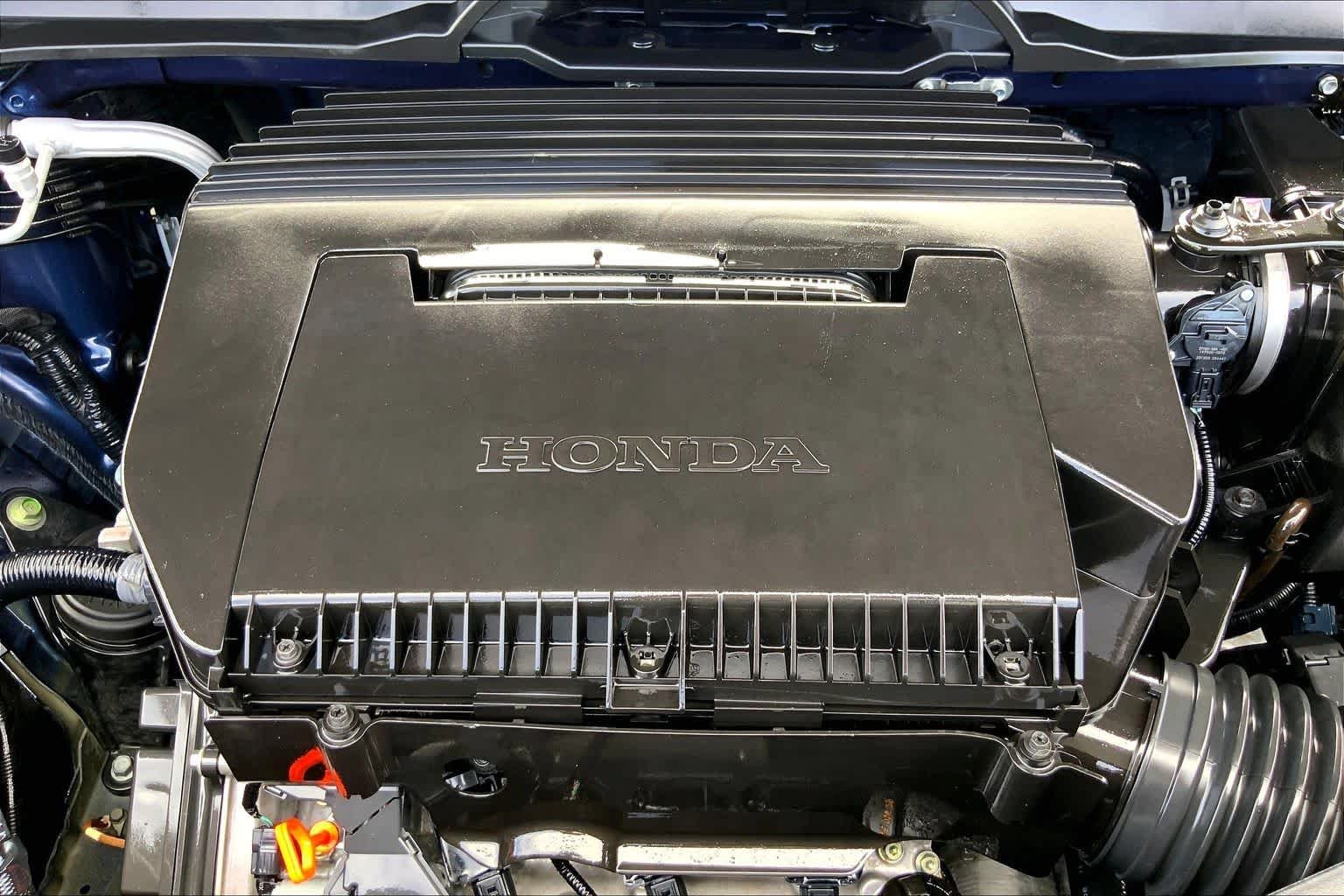 Used 2024 Obsidian Blue Pearl Honda EX-L 8 Passenger image 32