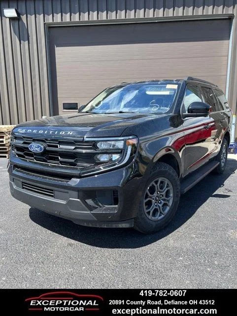 2025 Ford Expedition Active 4x4's photo