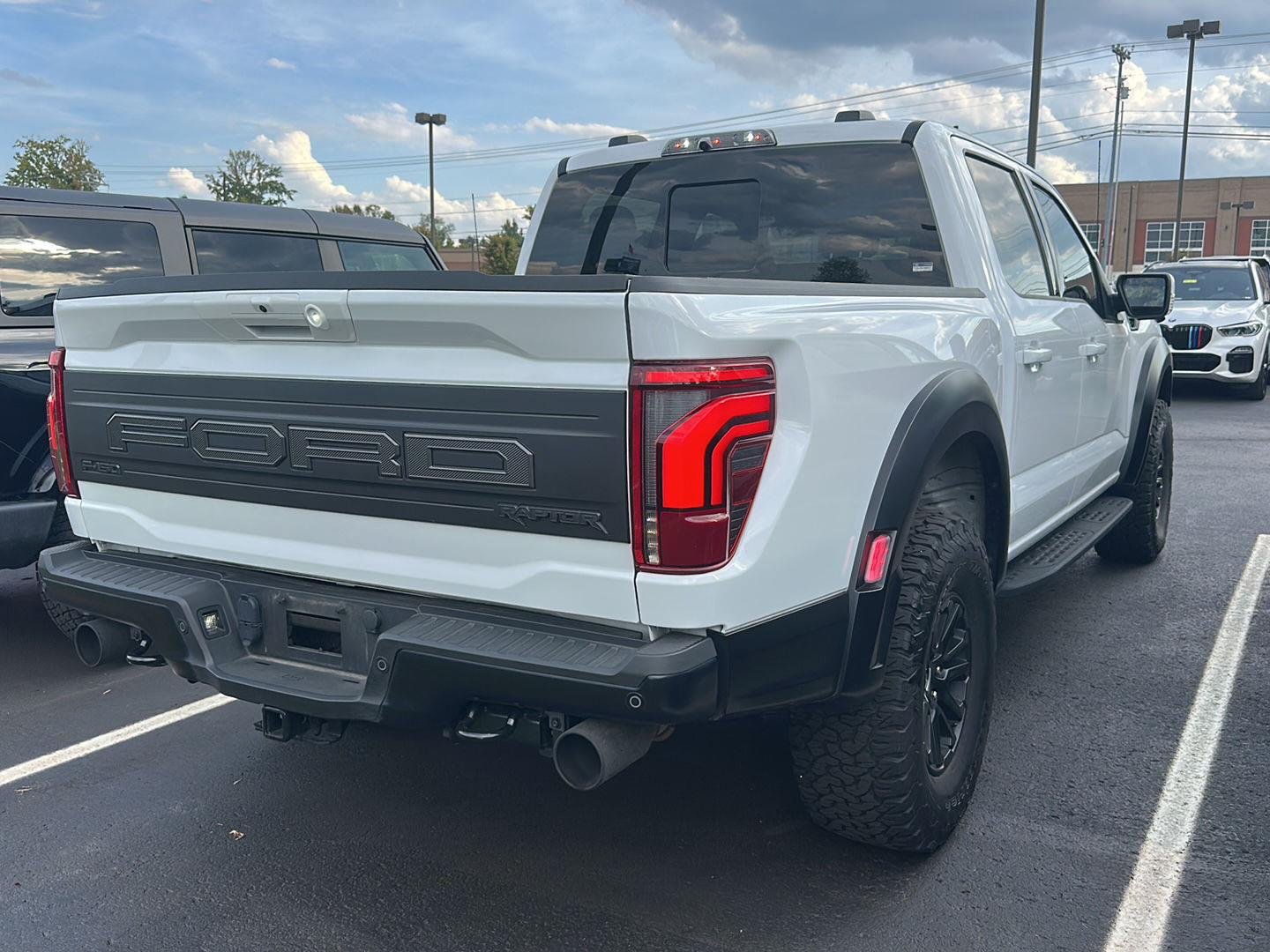 Used 2025 Oxford White Ford Raptor image 3