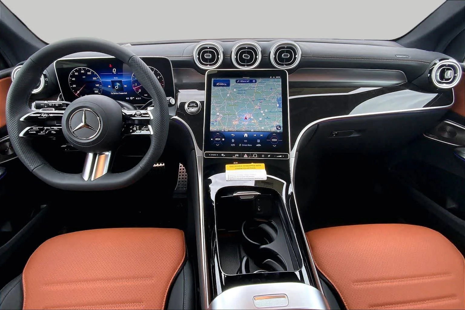 New 2026 MANUFAKTUR Moonlight White Metallic Mercedes-Benz GLC 300 image 8