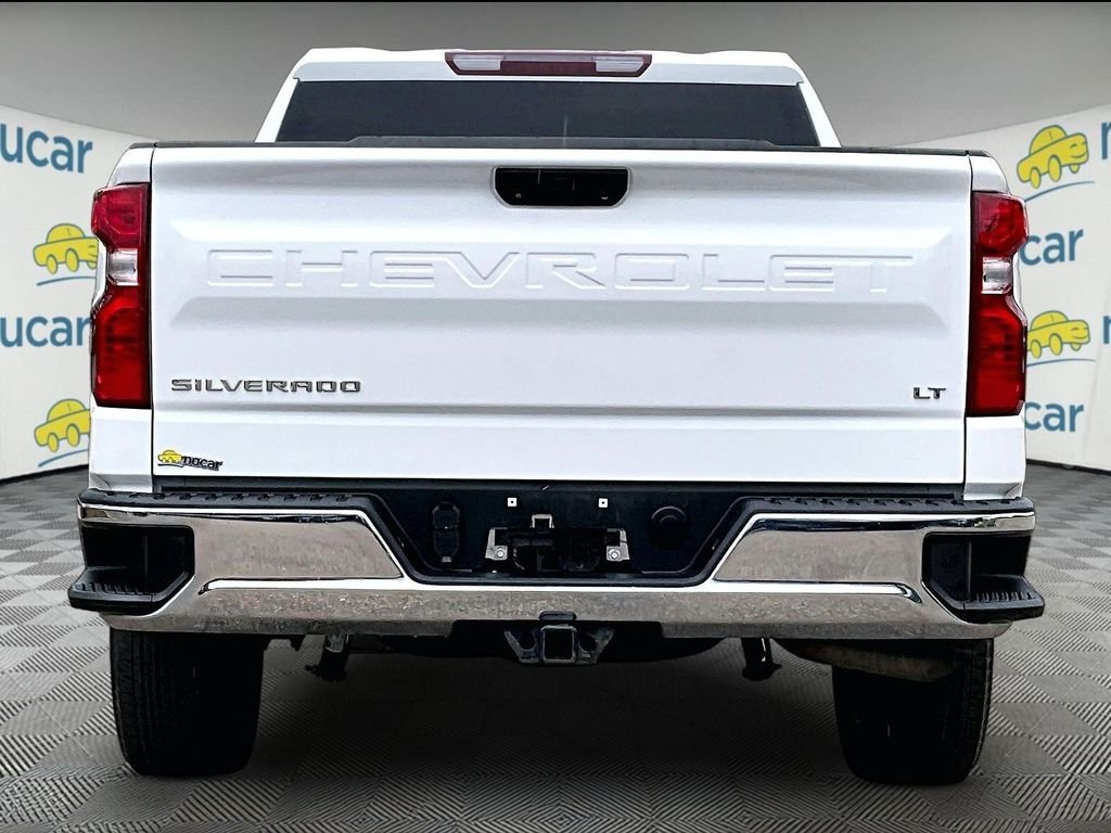 Used 2023 White Chevrolet LT image 5