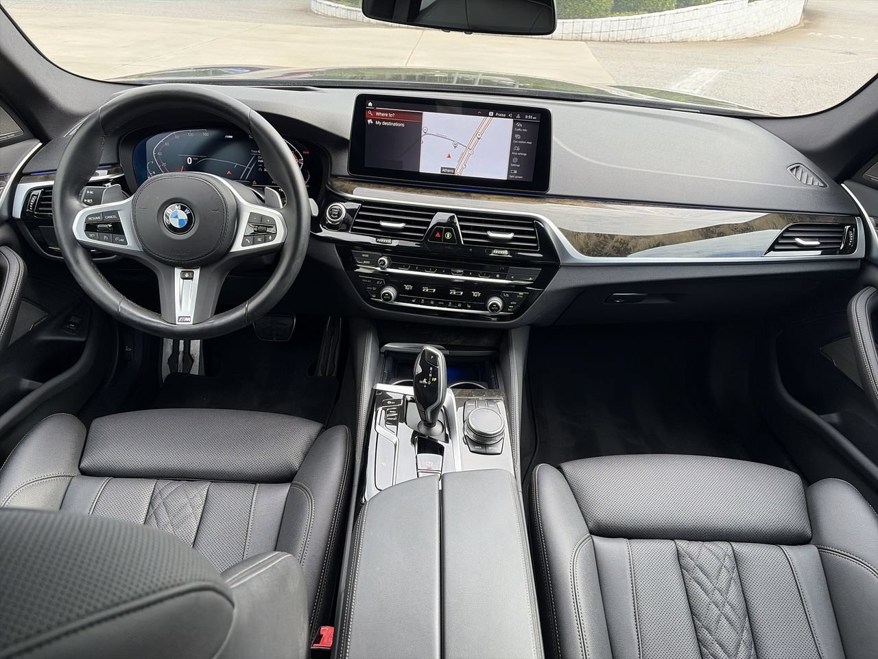 Used 2023 Black Sapphire Metallic BMW 540i image 29