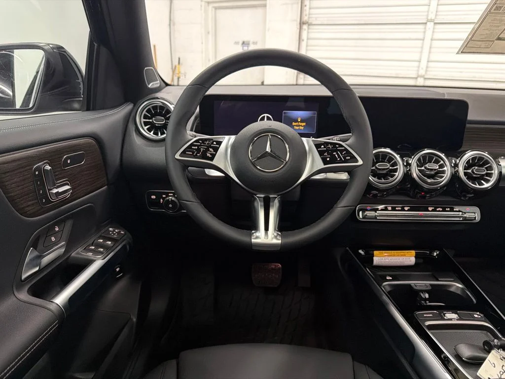 New 2026 Black Mercedes-Benz GLB 250 image 20