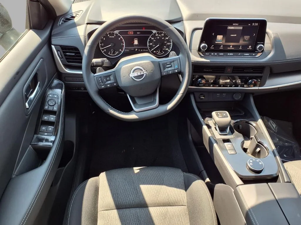 New 2026 Super Black Nissan SV image 4