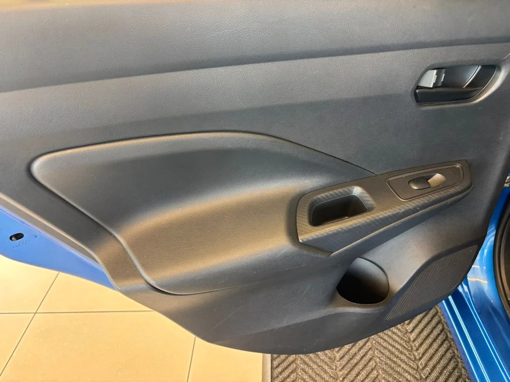 Used 2022 Blue Nissan 1.6 S image 25