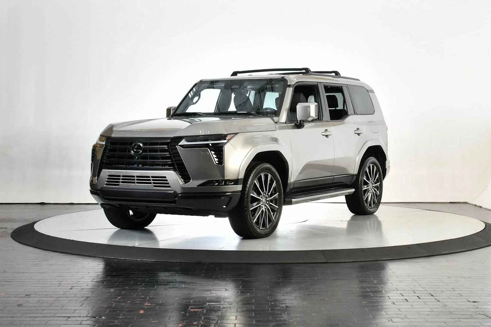 2024 Lexus GX 460 550 Luxury's photo