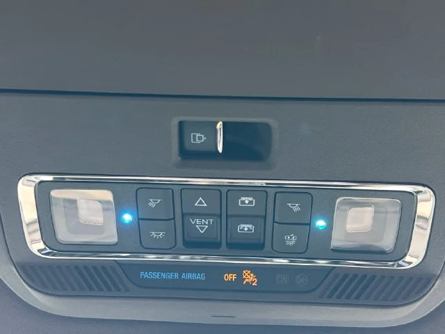 Used 2024 White Ford King Ranch image 33