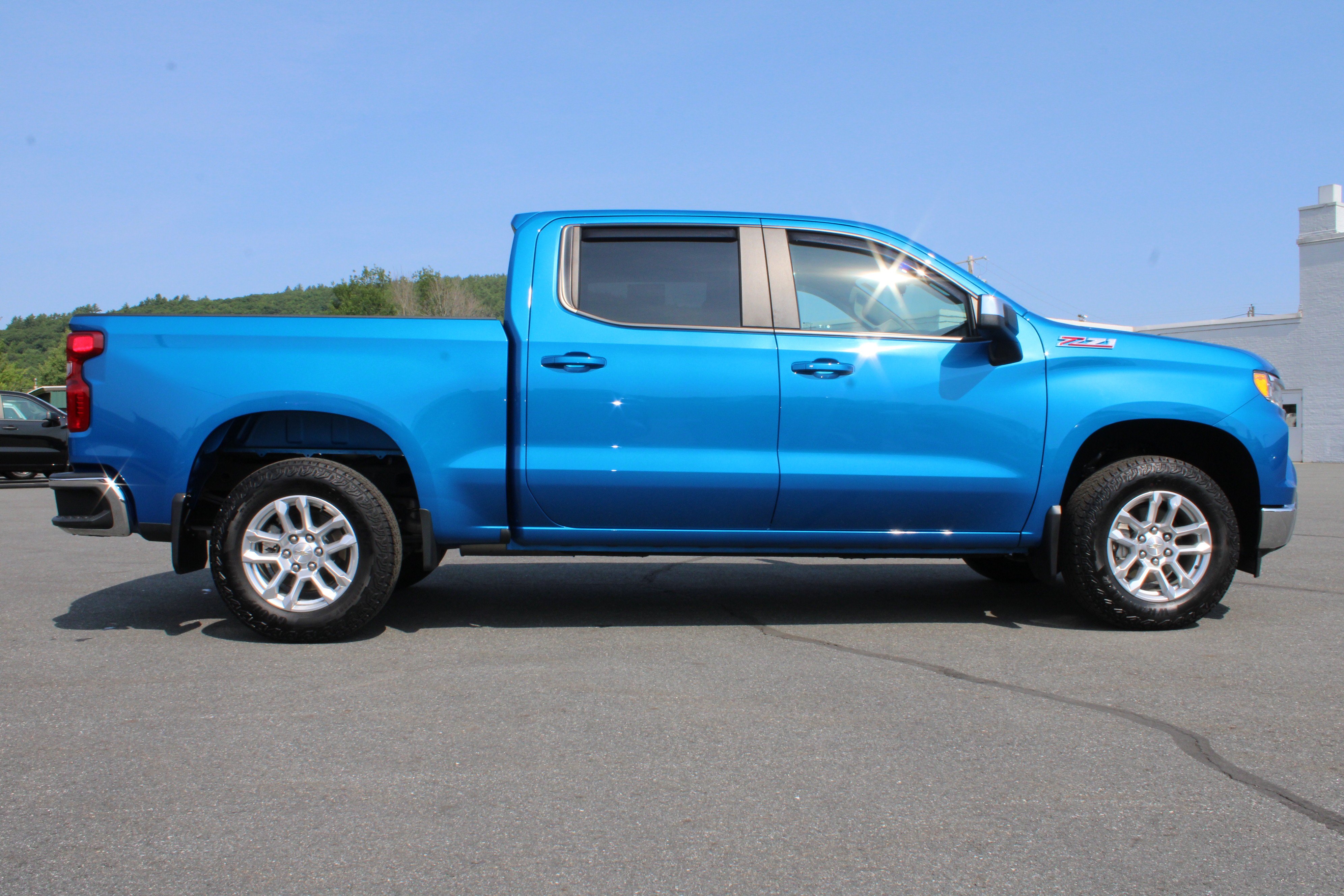Used 2023 Glacier Blue Metallic Chevrolet LT image 6