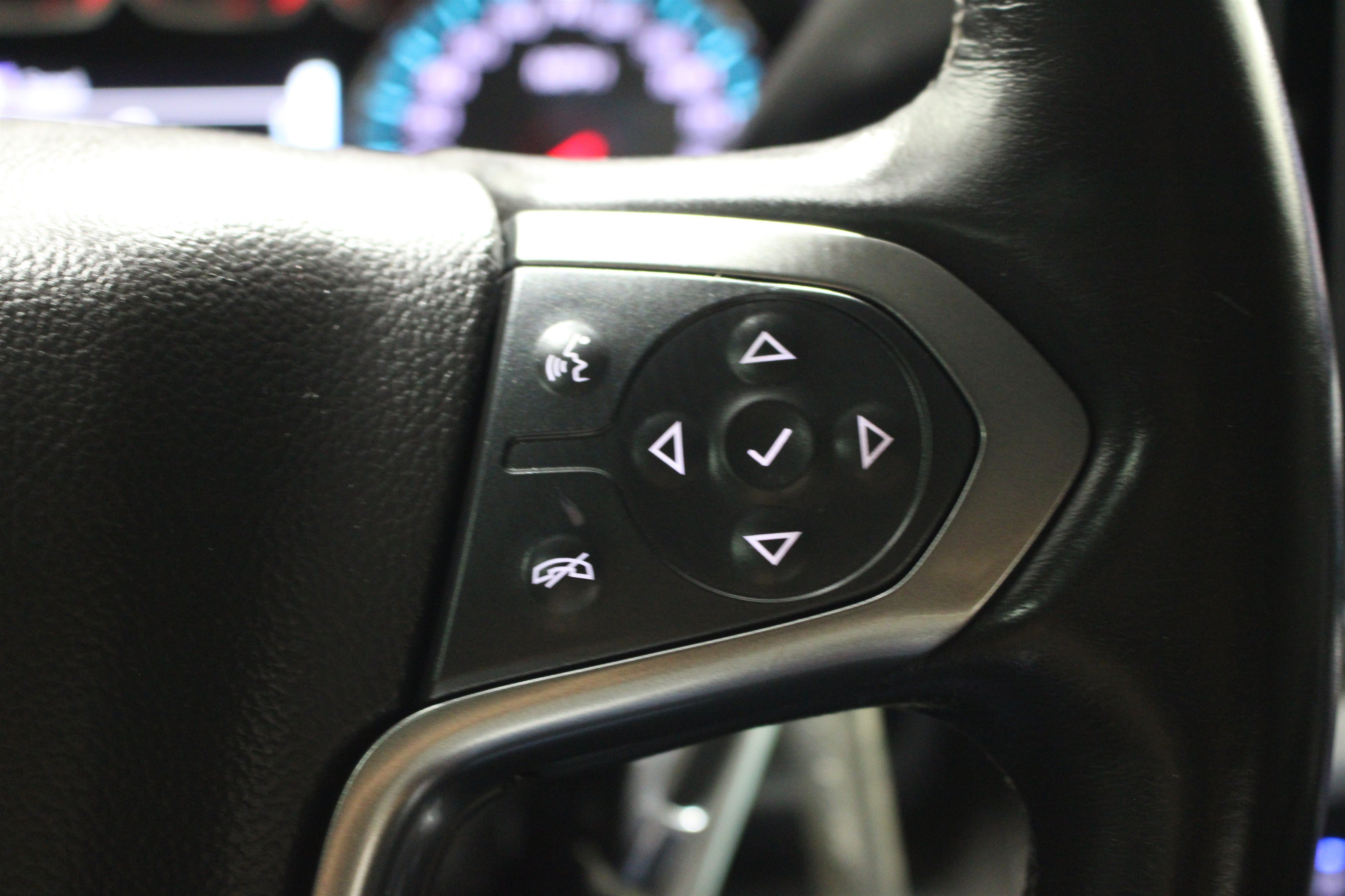 Used 2017 Black Chevrolet LTZ image 13