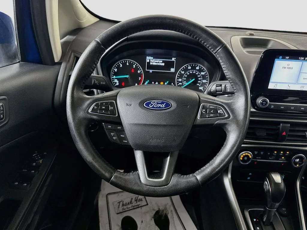 Used 2018 Blue Ford SE image 11
