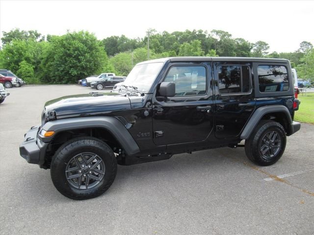 New 2026 Black Clear-Coat Exterior Paint Jeep Sport S image 4