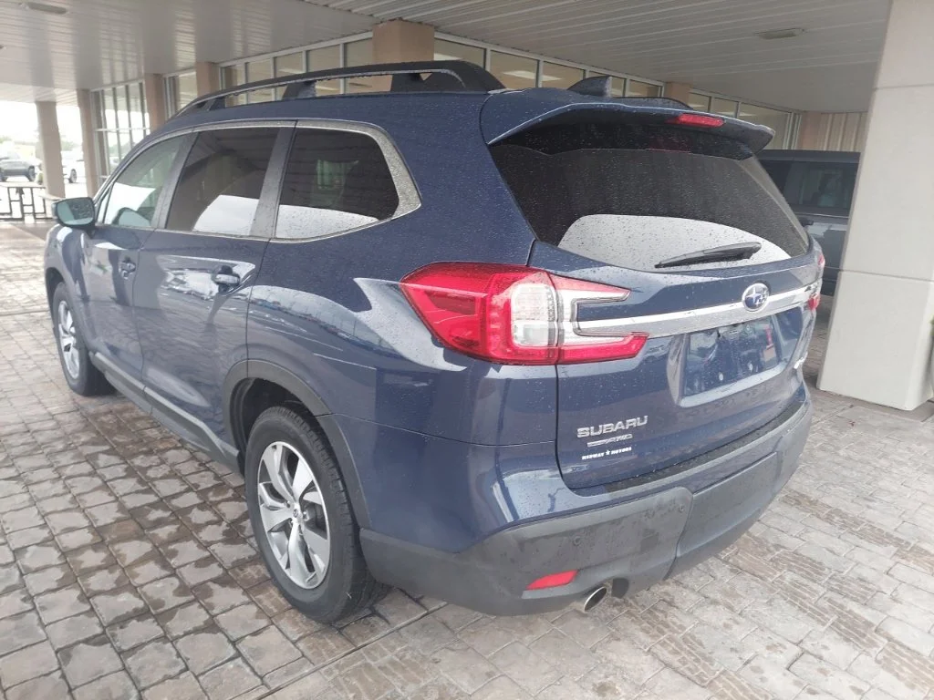 Certified Used 2025 Blue Subaru Premium image 5