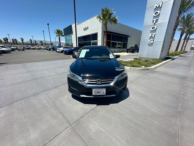 Used 2014 Still Night Pearl Honda Sport image 29