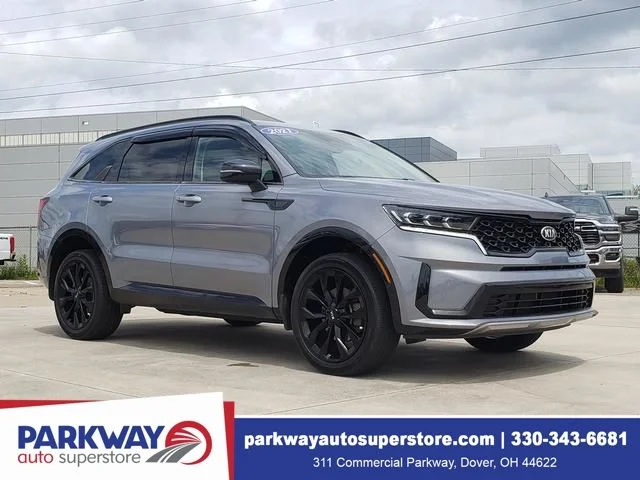 Used 2021 Gray Kia EX image 1