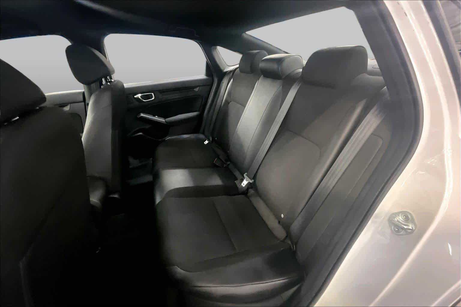 Used 2023 Platinum White Pearl Honda Sport image 20