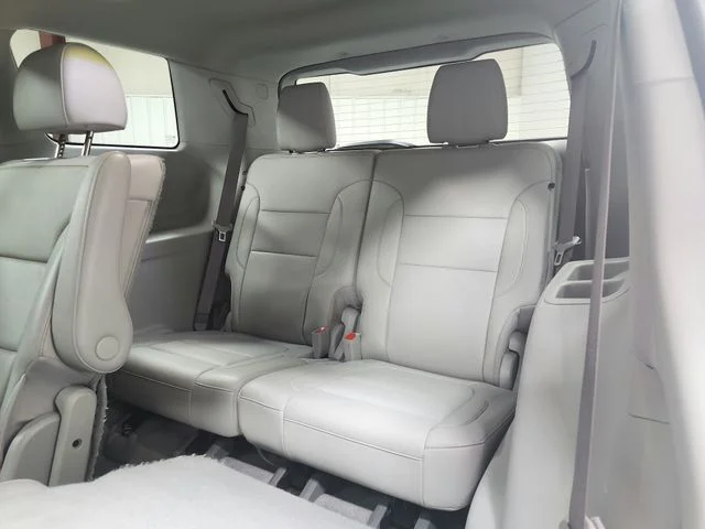 Used 2021 White GMC SLT image 12