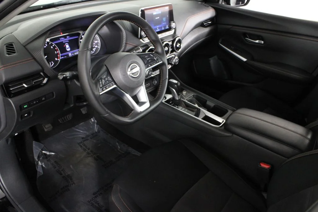 2025 Nissan Sentra SR - Photo 19