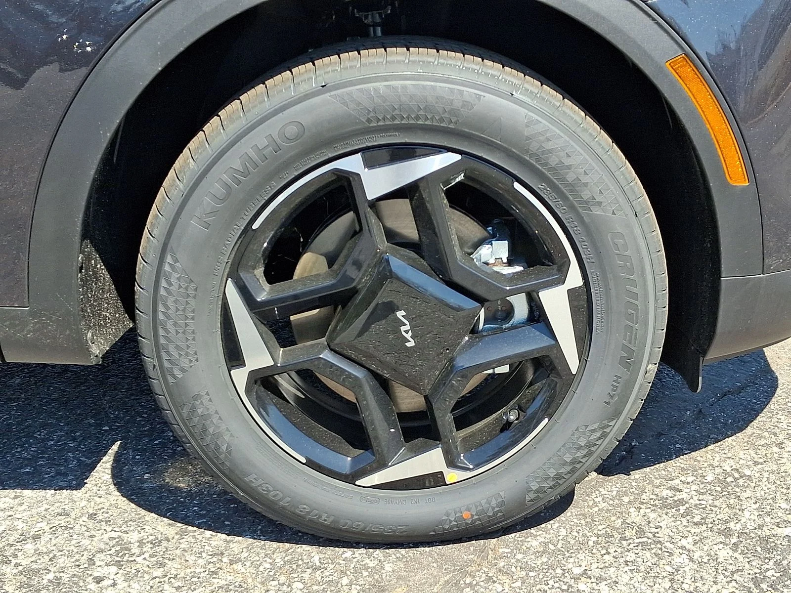 New 2026 Gray Kia EX image 10