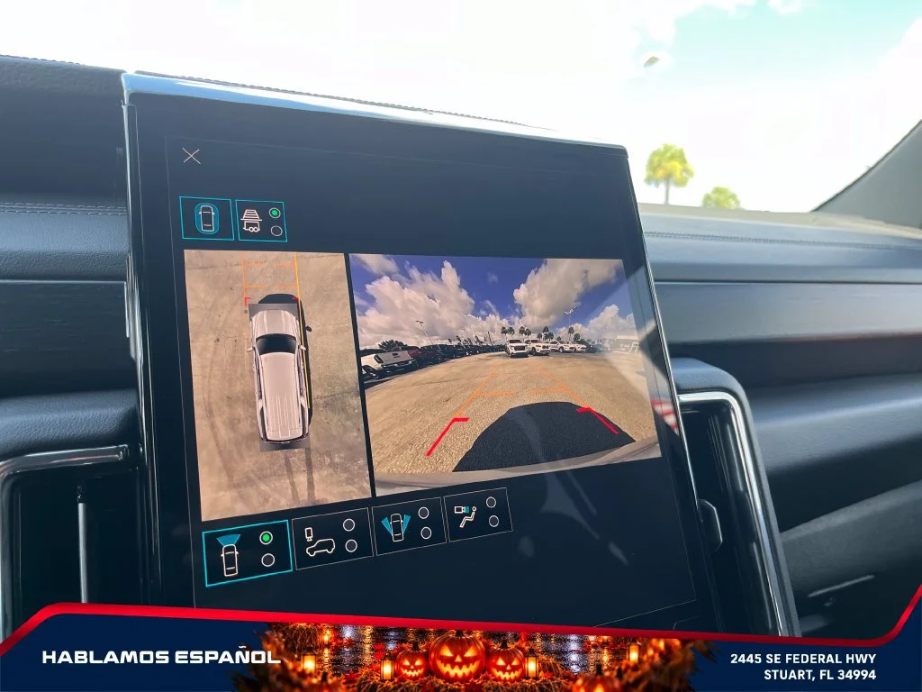 New 2026 Glacier White Tricoat GMC Denali image 33