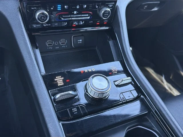 Used 2023 Black Jeep Overland image 25