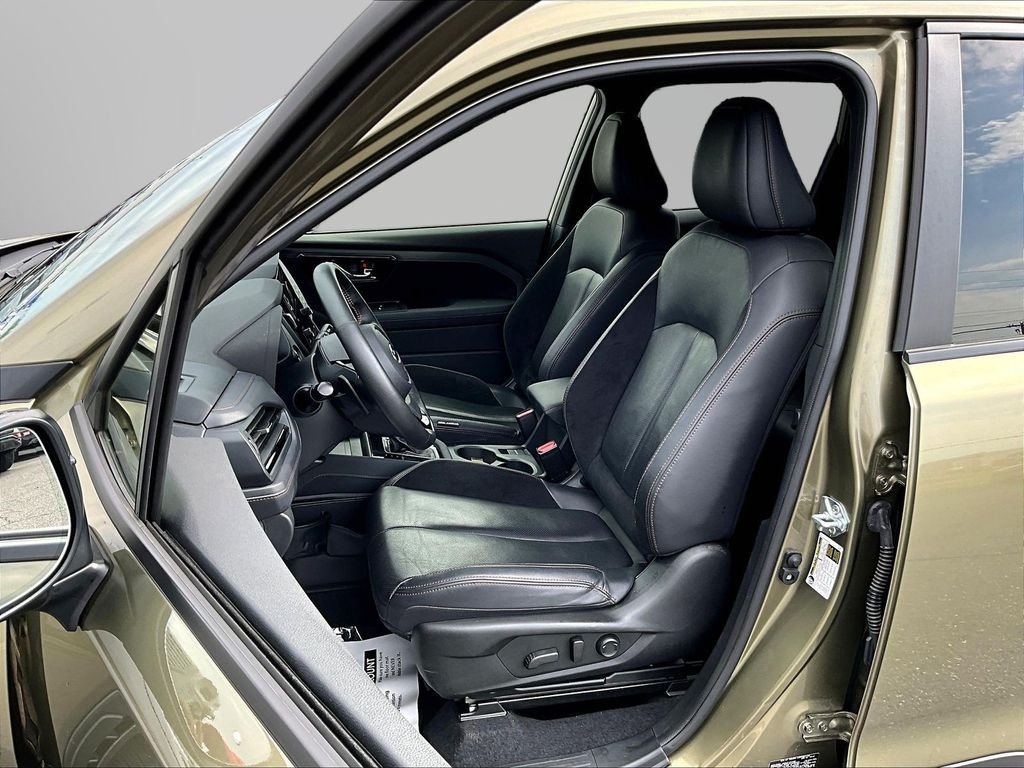Used 2025 Brown Subaru Touring image 25