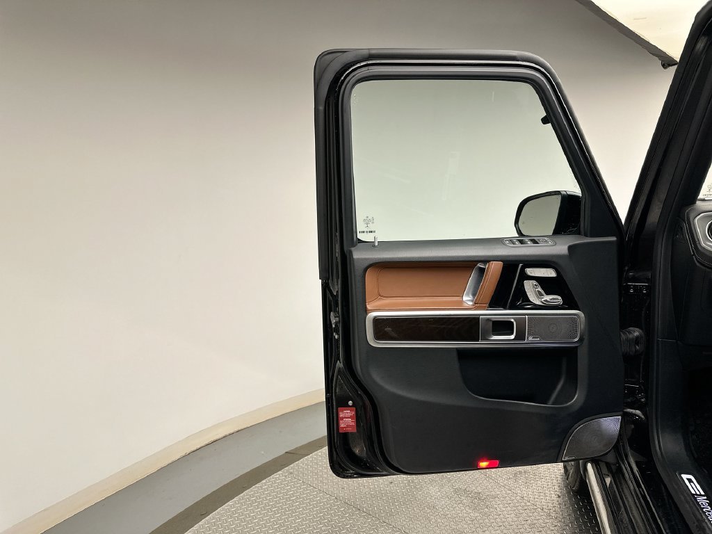 Used 2019 Black Mercedes-Benz G 550 image 9