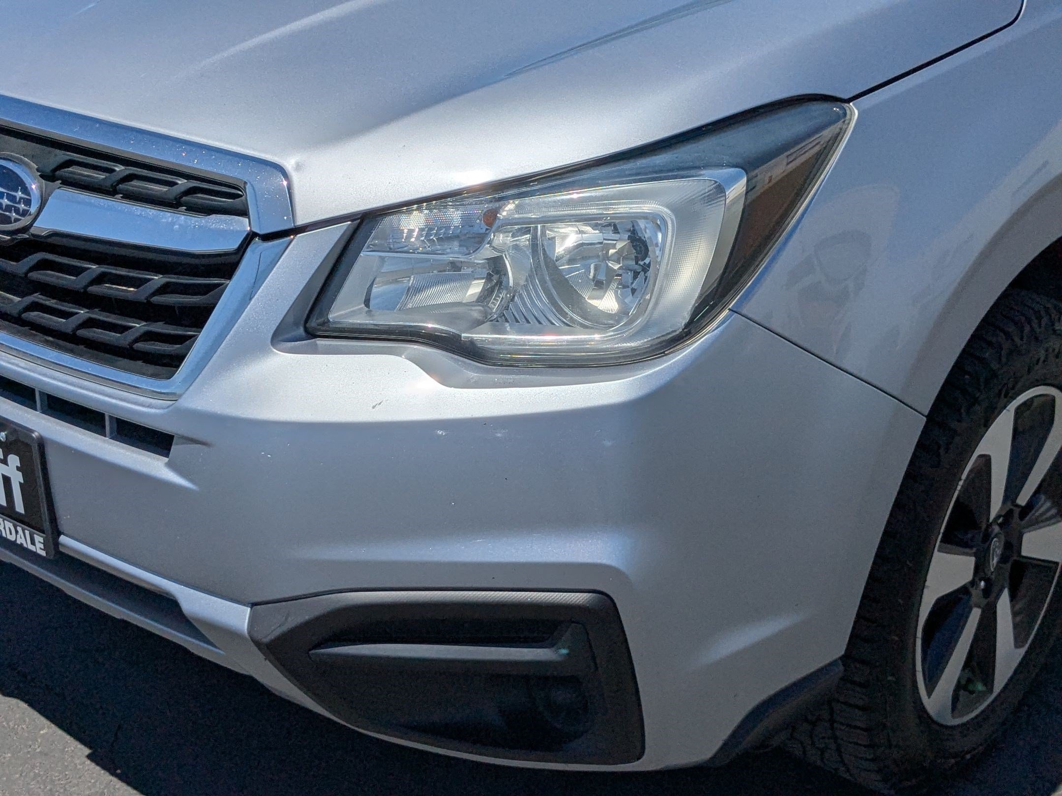 Used 2017 Ice Silver Metallic Subaru  image 10