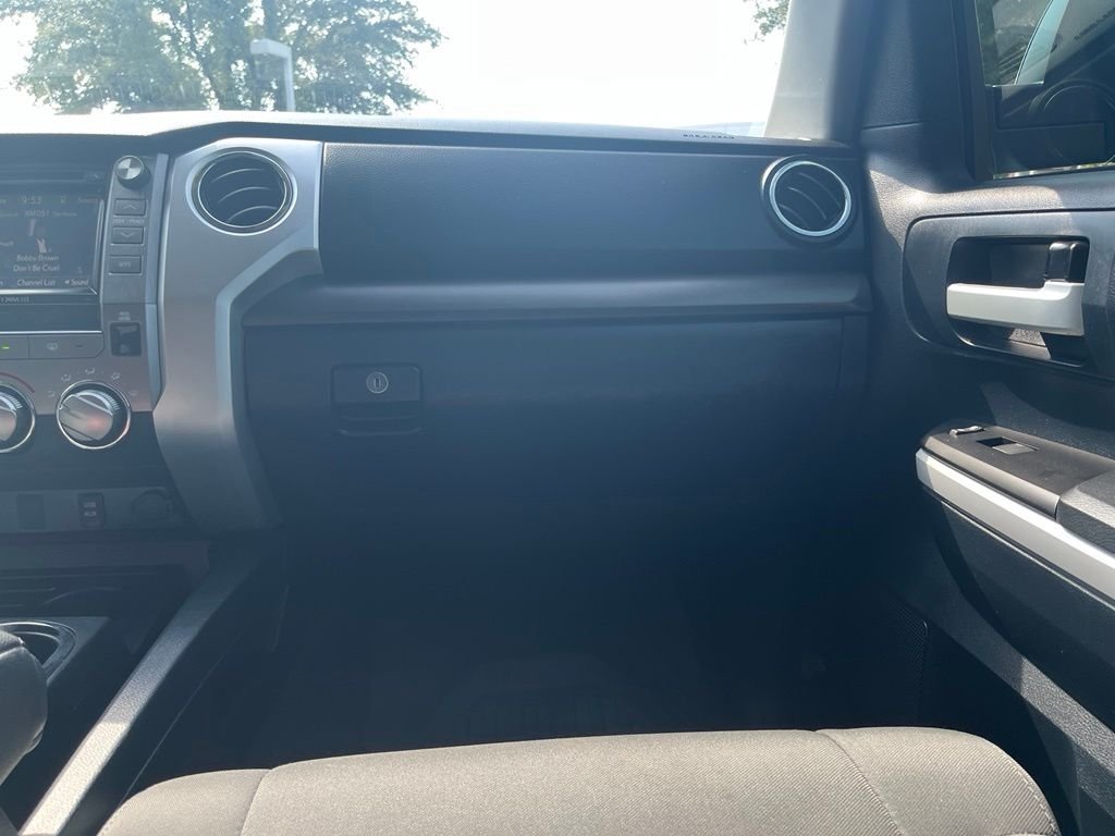 Used 2019 Black Toyota SR5 image 6
