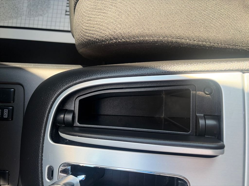 Used 2014 Midnight Nissan SV image 36