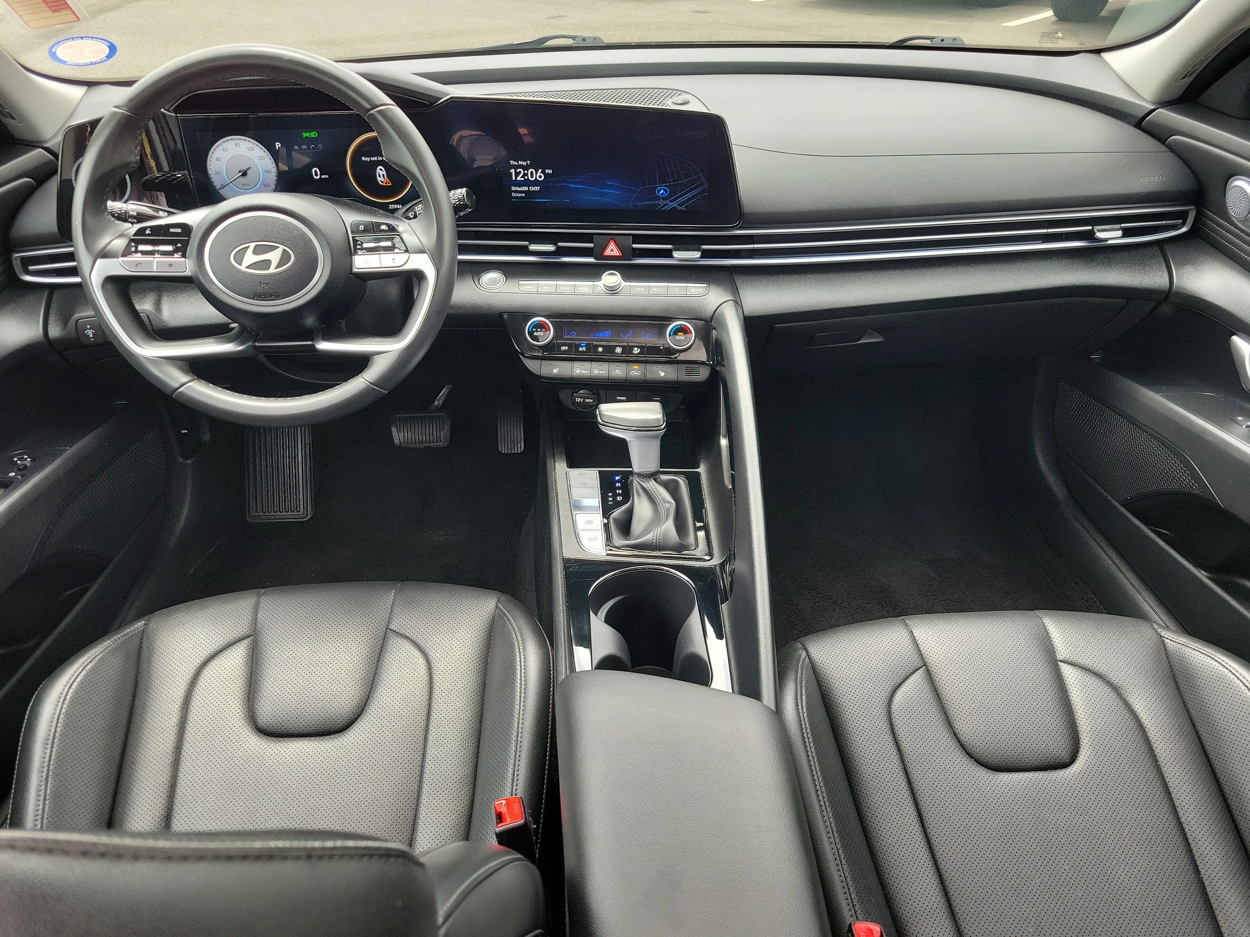Used 2025 Amazon Gray Hyundai Limited image 12