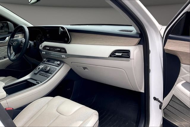 Used 2022 White Hyundai Calligraphy image 15