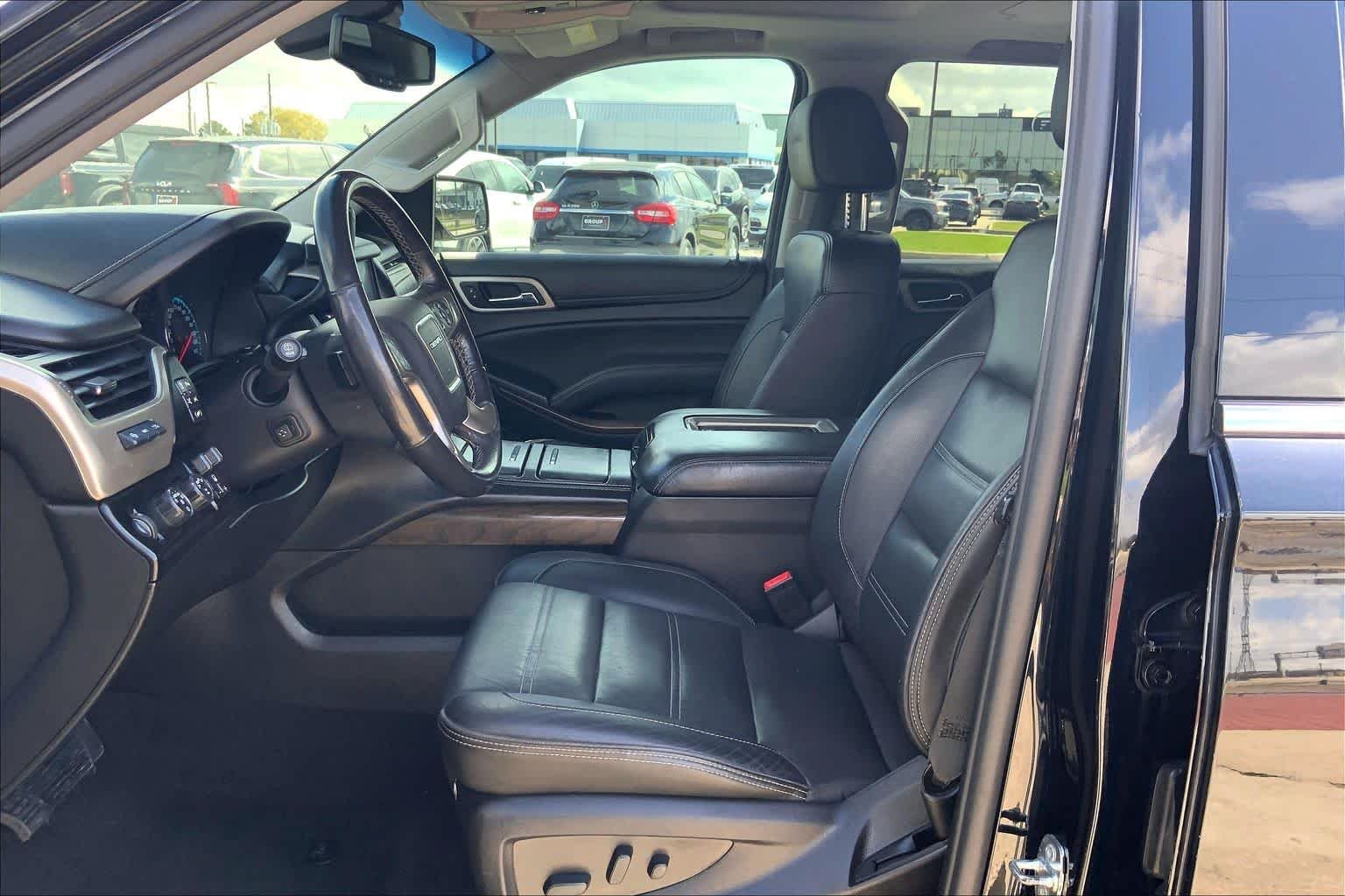 Used 2018 ONYX BLACK GMC Denali image 8