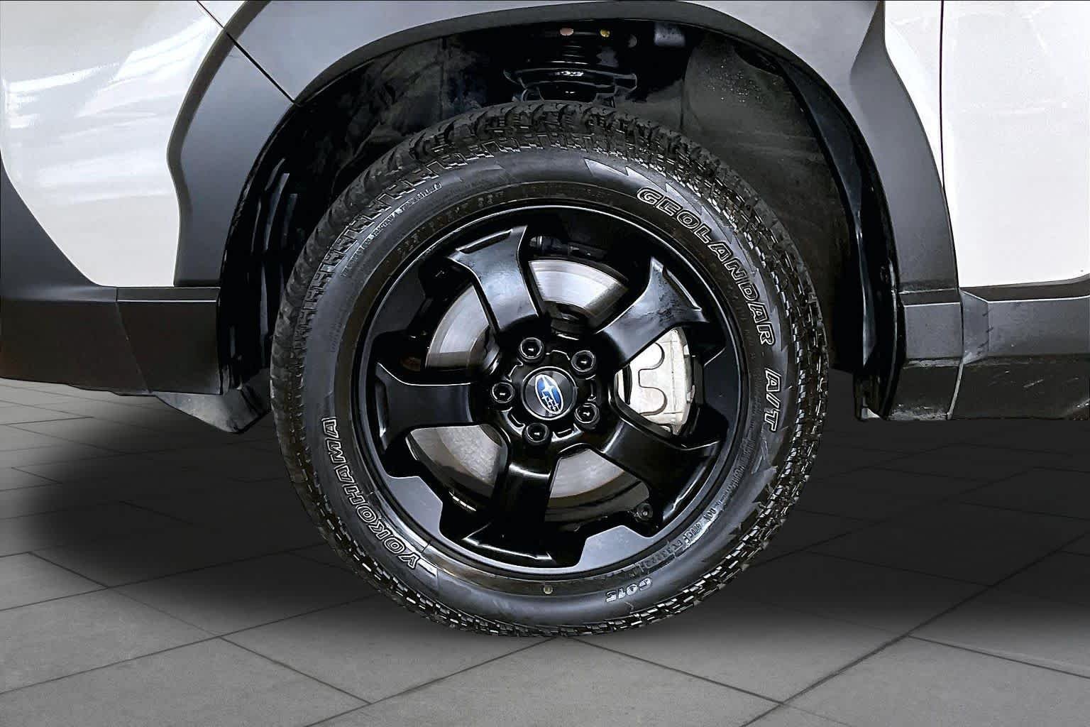 Used 2023 Crystal White Pearl Subaru Wilderness image 10