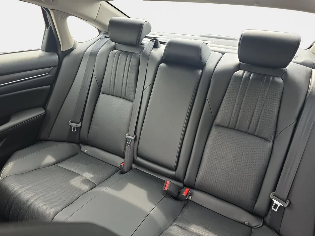 2021 Honda Accord Touring - Photo 20