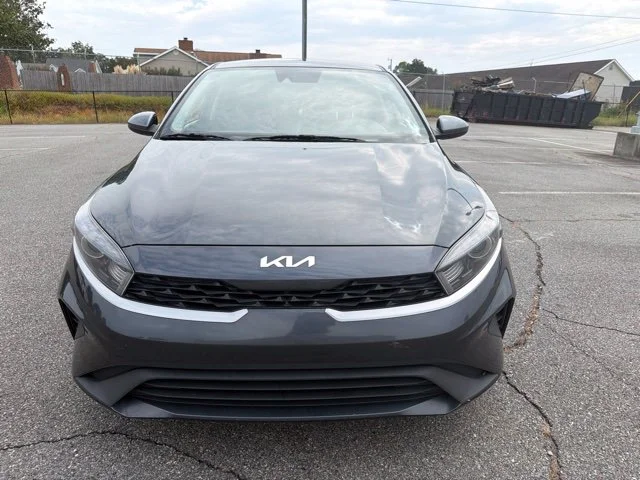 Used 2022 Gray Kia LXS image 7